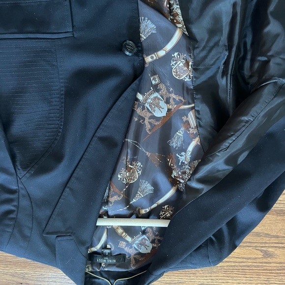 Ladies navy blue Nine West pant suit - Picture 2 of 4